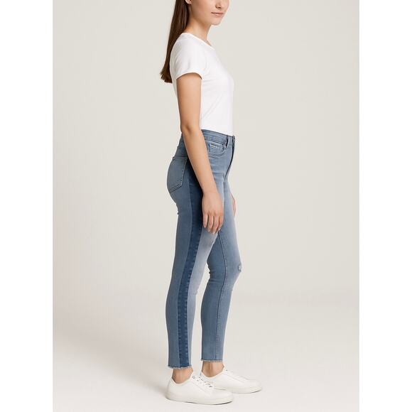 Spanx Two-Tone Distressed Skinny Jeans Medium M - Picture 2 of 9